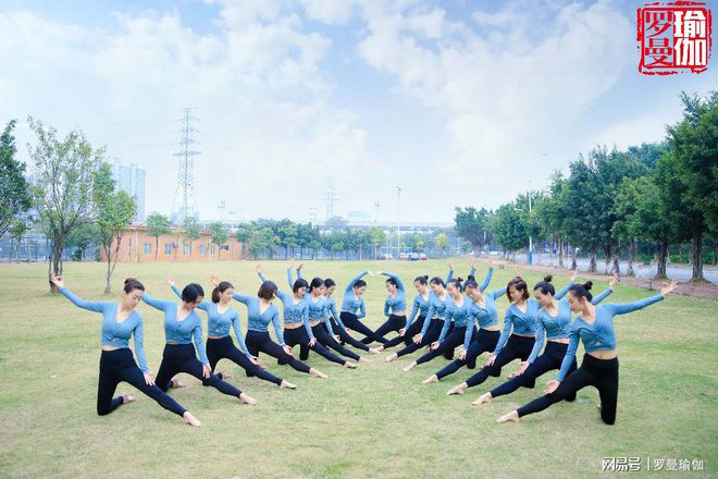 博鱼电竞app下载广州学瑜伽教练去哪学选择学校这些方面是不能忽视的(图3)